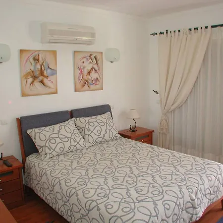 Vivenda Franco Alvor